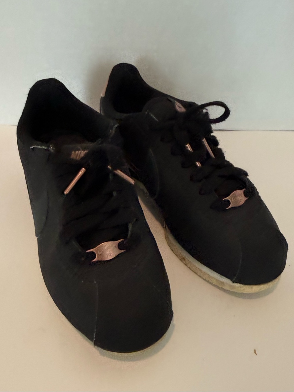 NIKE Cortez '72 Sneakers Black Bronze Rose Gold Classic Shoes Size 7.5